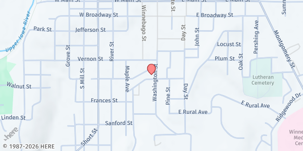 Map showing Decorah Community Food Pantry at 110 Railroad St, Decorah, IA
