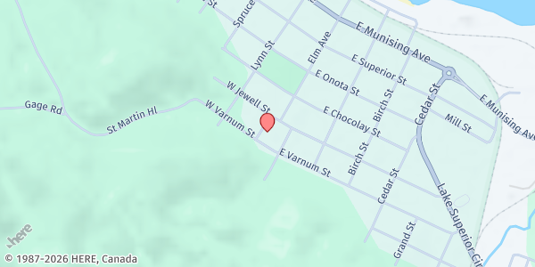 Map showing Alger County Emergency Food Pantry - Food Distribution Center at 101 Court St, Munising, MI