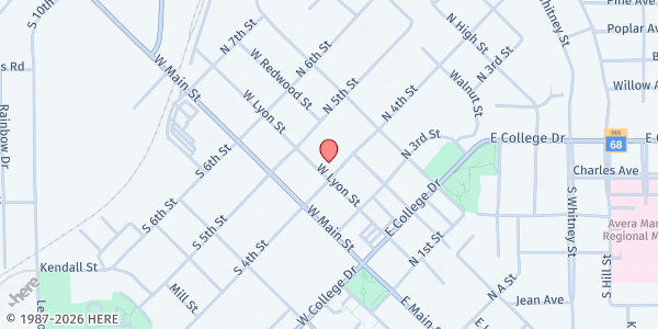 Map showing Loaves & Fishes - Esther's Kitchen at 400 W Lyon St, Marshall, MN