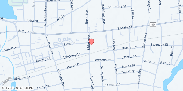 Map showing St. Paul's Emergency Food Pantry at 27 Rider Ave, Patchogue, NY