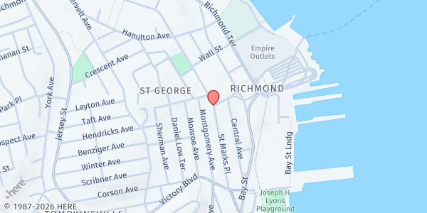 Map showing St George Greenmarket at 35 Hyatt Street, Staten Island, NY