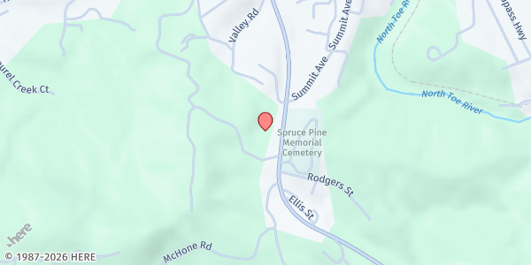 Map showing TRACTOR Food & Farms at 10994 NC-226, Spruce Pine, NC