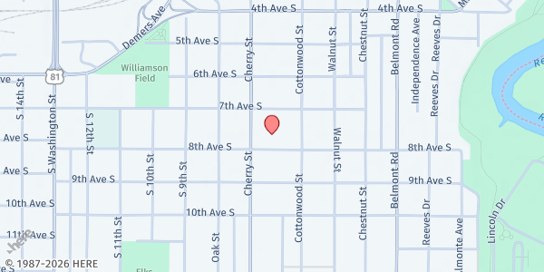 Map showing St. Joseph's Social Care Food Pantry at 620 8th Ave S, Grand Forks, ND