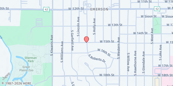 Map showing Garfield Elementary at 701 S Roberts Dr., Sioux Falls, SD