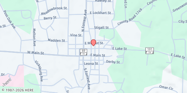 Map showing Camden First United Methodist Church at 104 N Church Ave, Camden, TN