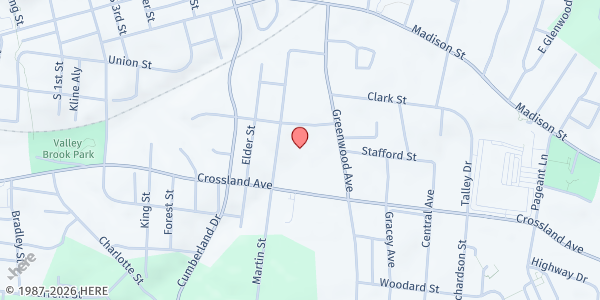 Map showing Loaves And Fishes - Clarksville at 825 Crossland Ave, Clarksville, TN