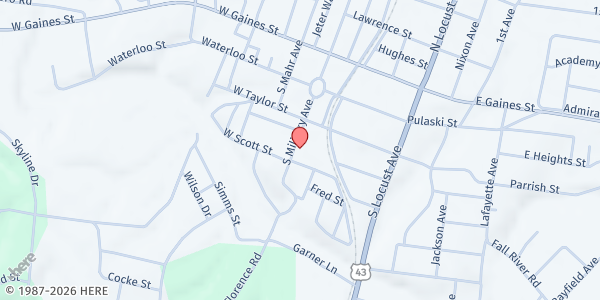 Map showing Lawrenceburg Cumberland Presbyterian Church at 228 S Military Ave, Lawrenceburg, TN