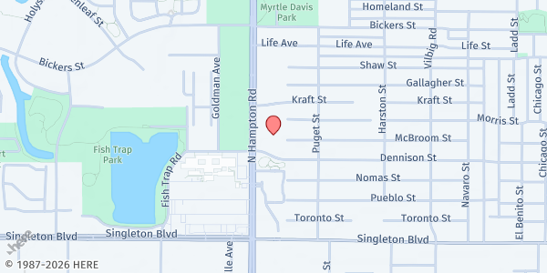 Map showing Dallas College West Dallas Center Pantry at 3330 N. Hampton Rd., Dallas, TX