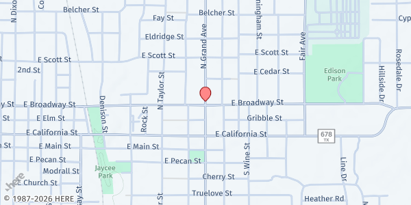 Map showing Living Word Family Church at 302 S Dixon St, Gainesville, TX