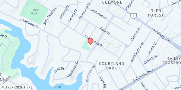 Map showing Woodrow Wilson Library at 6101 Knollwood Dr, Falls Church, VA