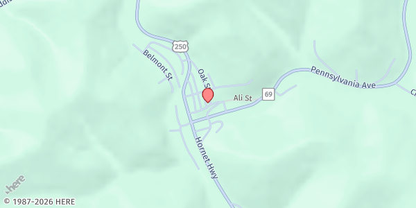 Map showing Hundred Church Of Christ at Oak St, Hundred, WV